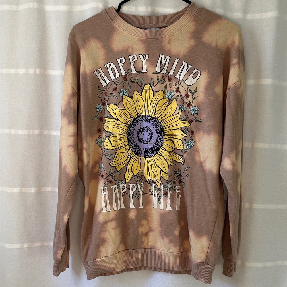 No Boundaries Brown Tie-Dye Sweatshirt with Sunflower Design